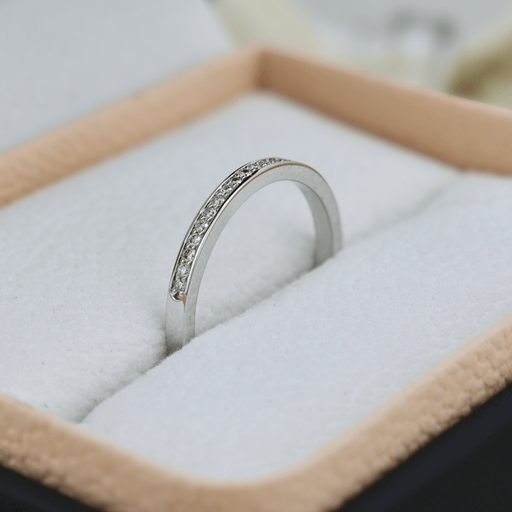 Mathieu Blanchard Bagues Bague Semi-éternité diamants 1mm