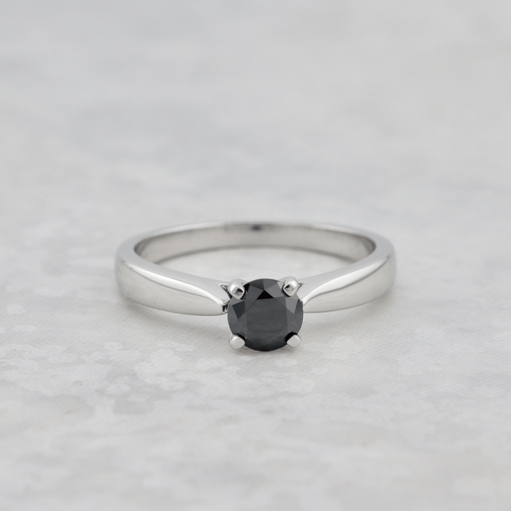 Mathieu Blanchard Bagues Bague solitaire Classique en or 14K et moissanite noir 0,5 ct
