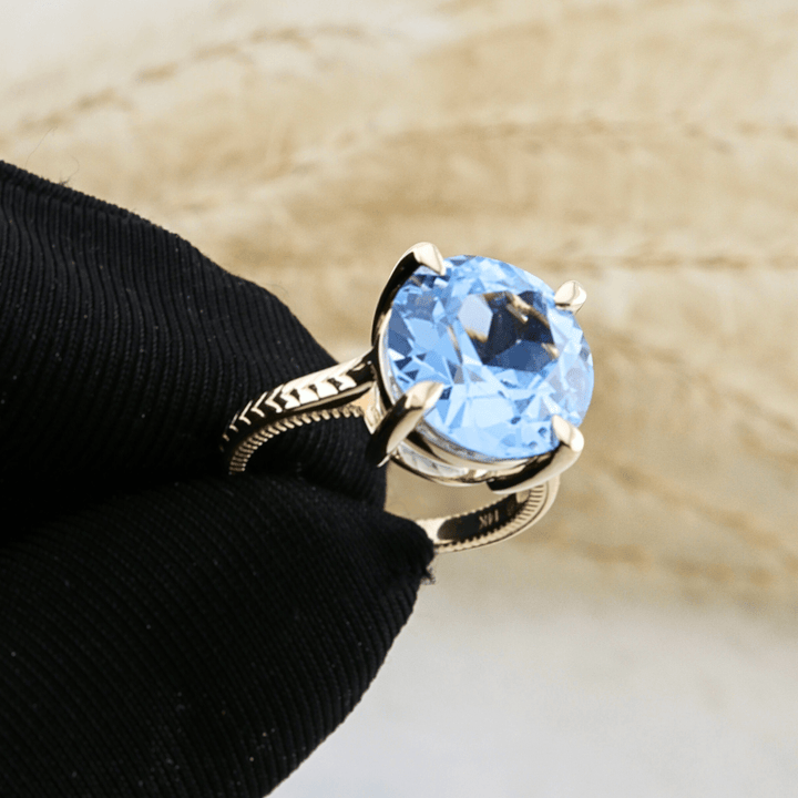 Mathieu Blanchard Bagues Bague Solitaire en or 14K - 18K ou platine et saphir