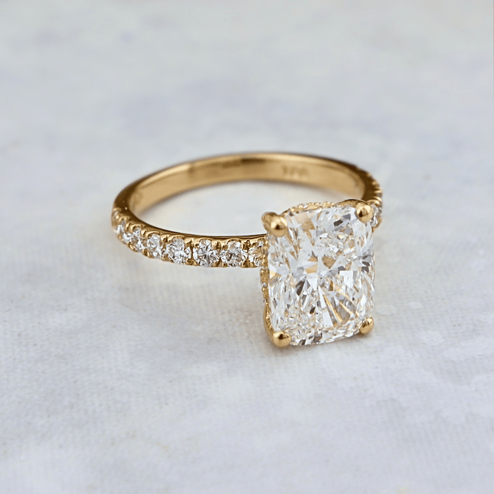 Mathieu Blanchard Bagues Bague solitaire Halo ct en or 14K - 18K ou platine et diamant cushion 2.5 ct