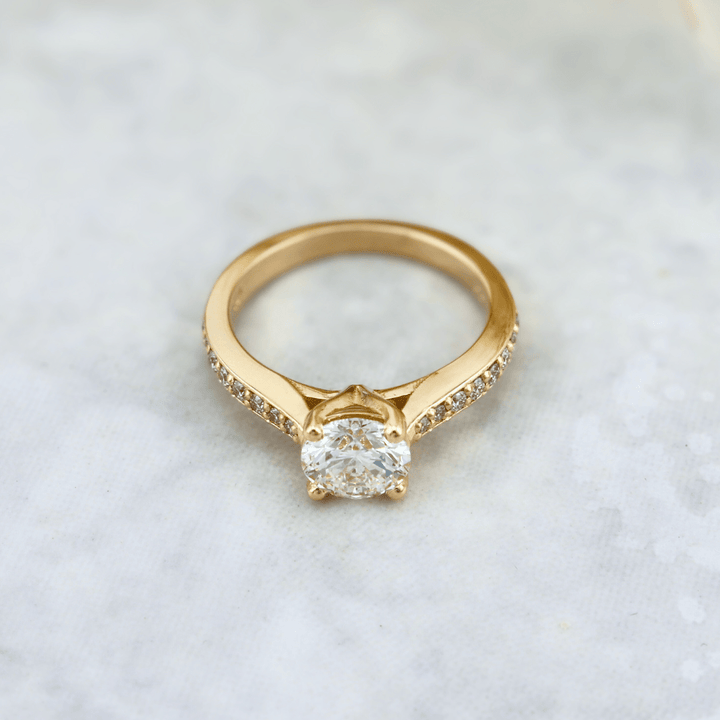 Mathieu Blanchard Bagues Bague solitaire Pavé en or 14K - 18K ou platine et diamant 1 ct