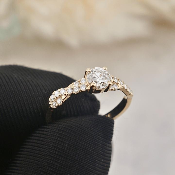 Mathieu Blanchard Bagues Bague solitaire Torsade en or 14K - 18K ou platine et diamant 0,5 ct