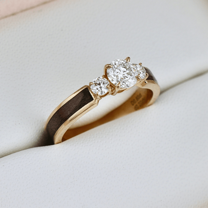 Mathieu Blanchard Bague Trinité en bois et diamants 0,80 CTW
