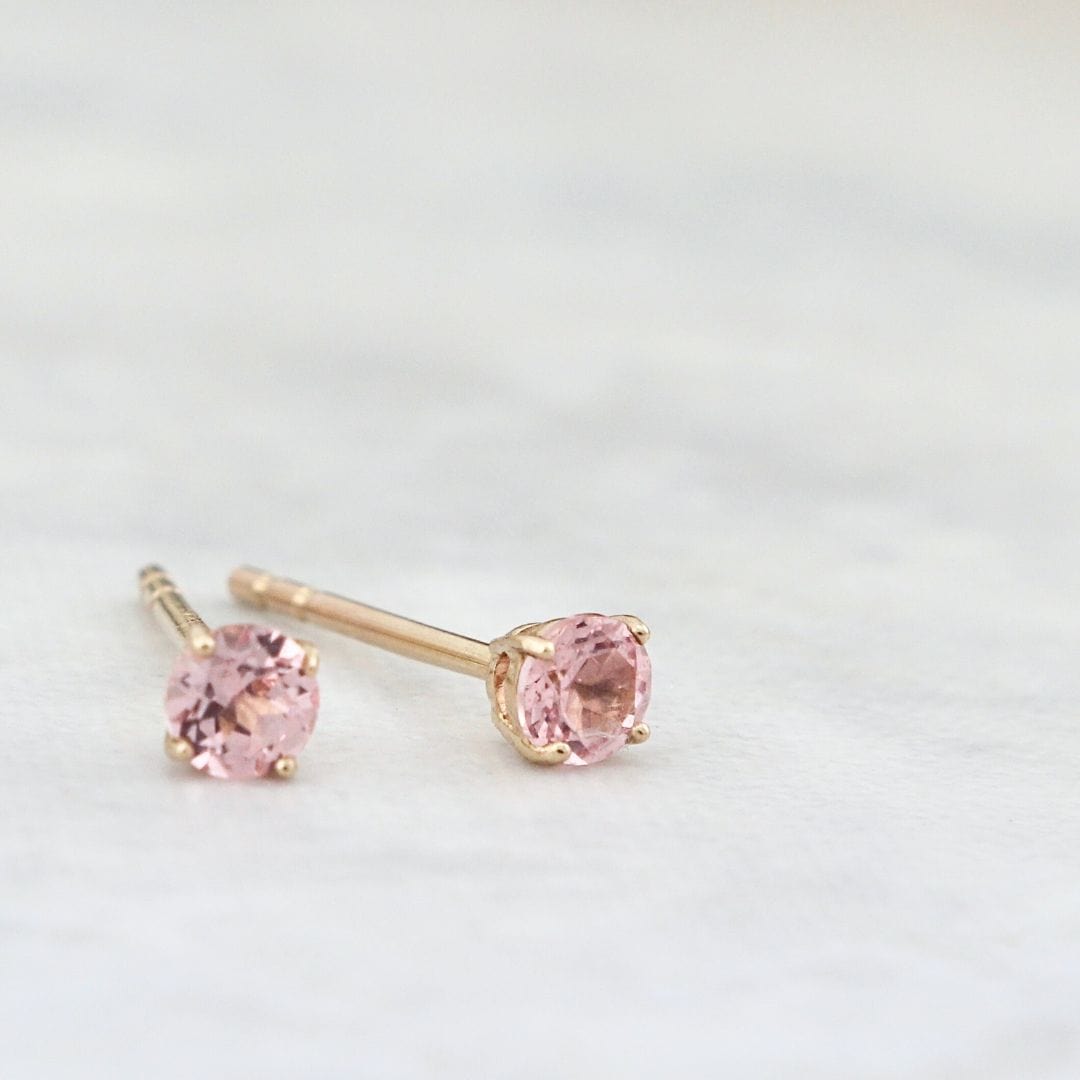 Mathieu Blanchard Boucles d'oreilles Boucles d'oreilles Classiques en or jaune 14K et saphirs