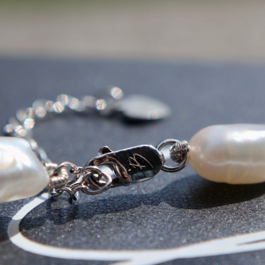 Mathieu Blanchard Argent sterling / 7 pouces + 1.5 pouces d’extension Bracelet de perles baroques Sérénité et argent sterling
