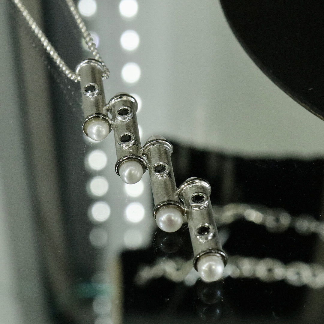 Soëli Sieper Colliers 18 pouces / Argent sterling Collier Conquête en argent sterling et perles