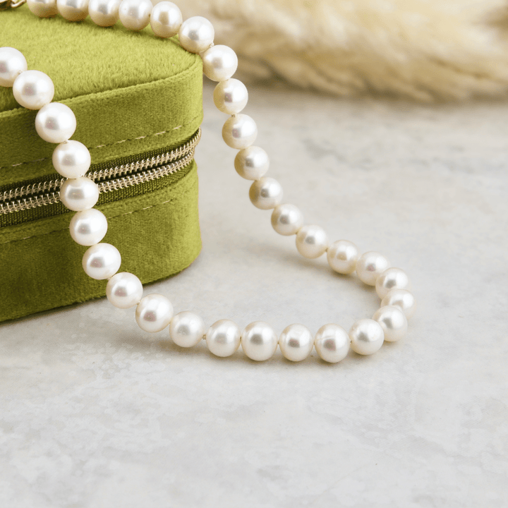 Mathieu Blanchard Collier de perles 8 mm et or 14K