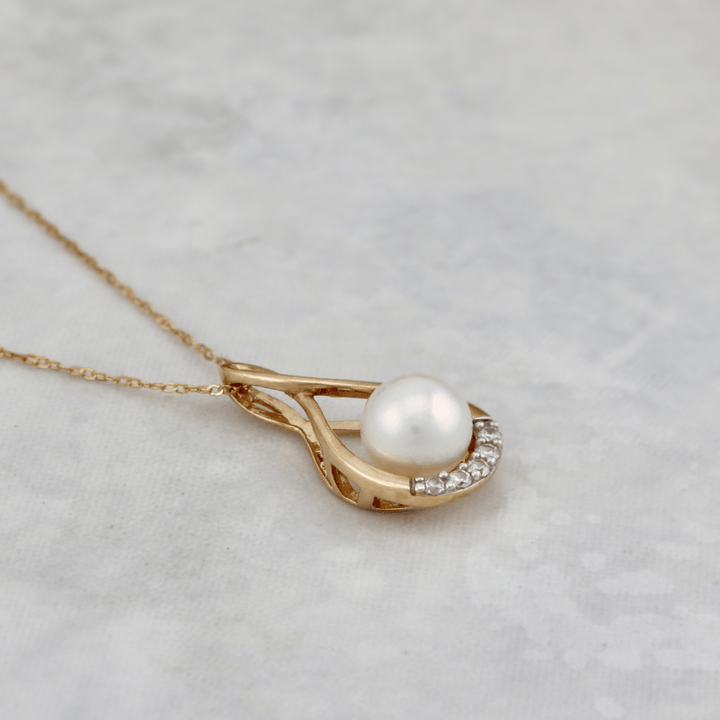 - Colliers Collier Orya en or 10K, perle et diamants