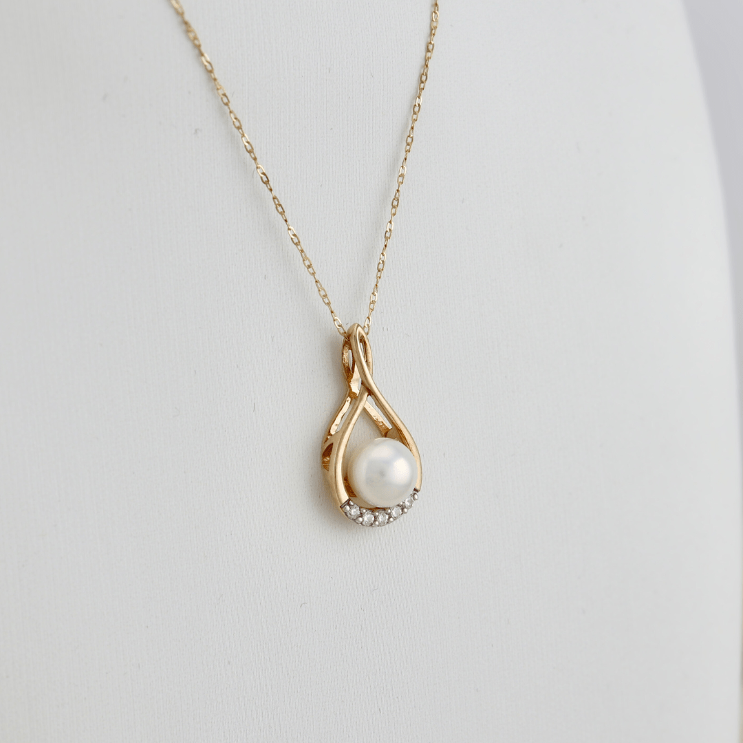 - Colliers Collier Orya en or 10K, perle et diamants