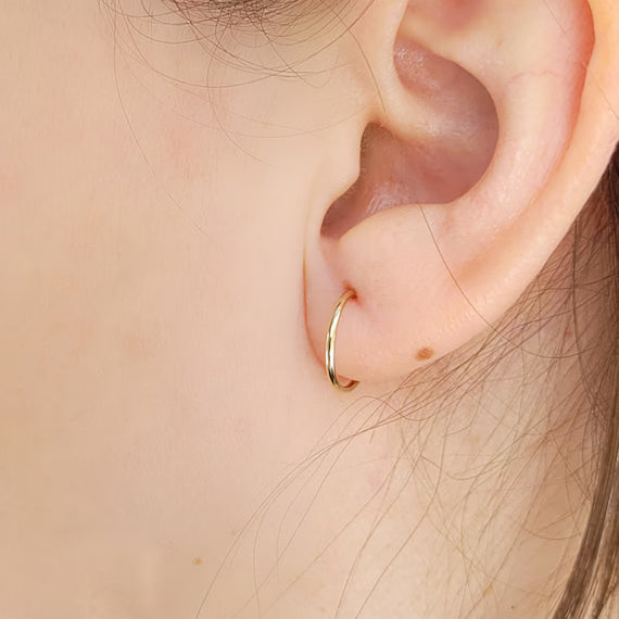 10K Gold Mini Hoop