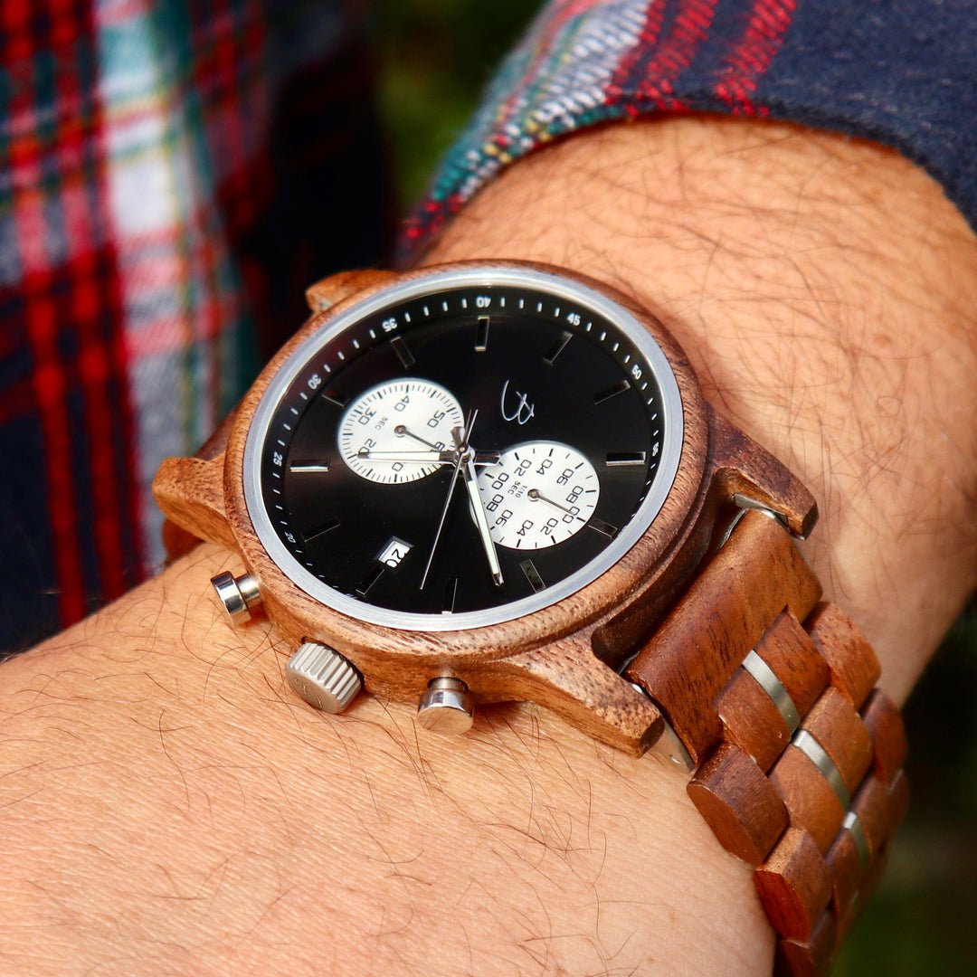 Mathieu Blanchard Montres Noyer Montre Arnold en bois de noyer