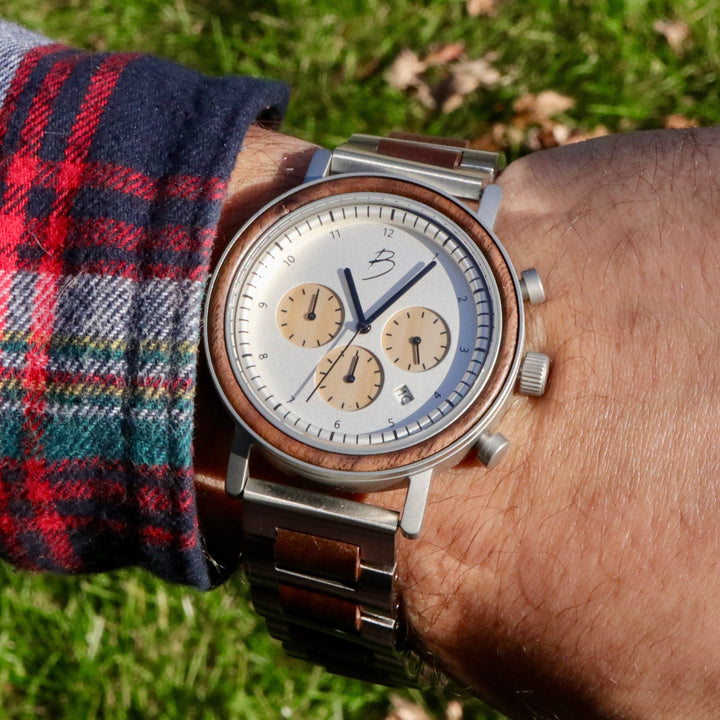 Mathieu Blanchard Montres Noyer Montre Graham en bois de noyer