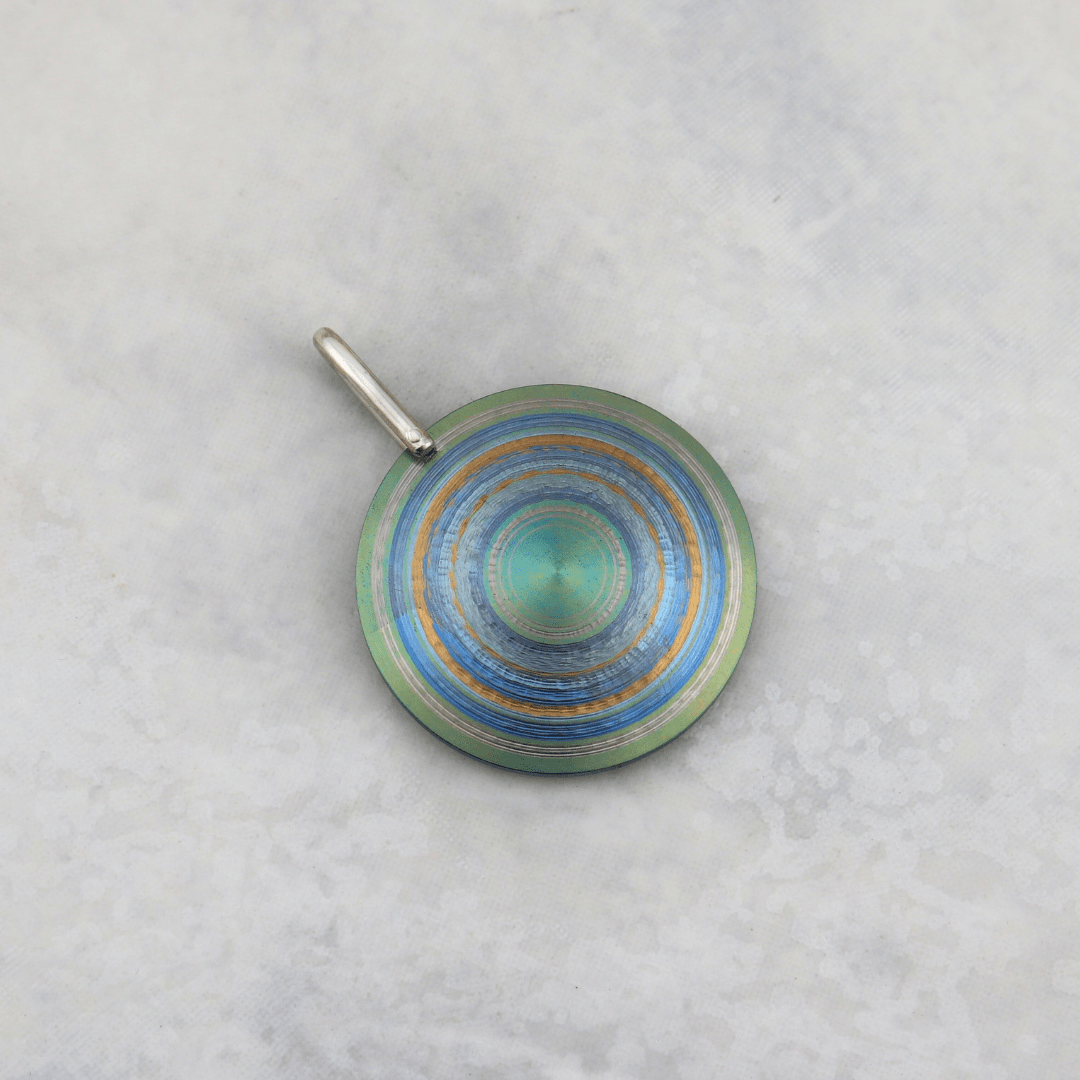Christine Dwane Pendentif en argent sterling et titane