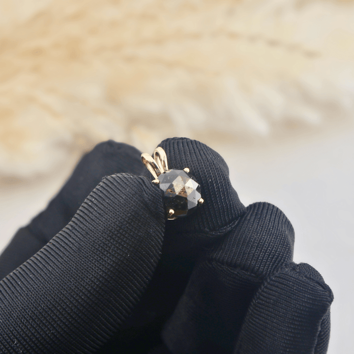 Mathieu Blanchard Collier Pendentif en or 14K - 18K ou platine et Saphir Doré