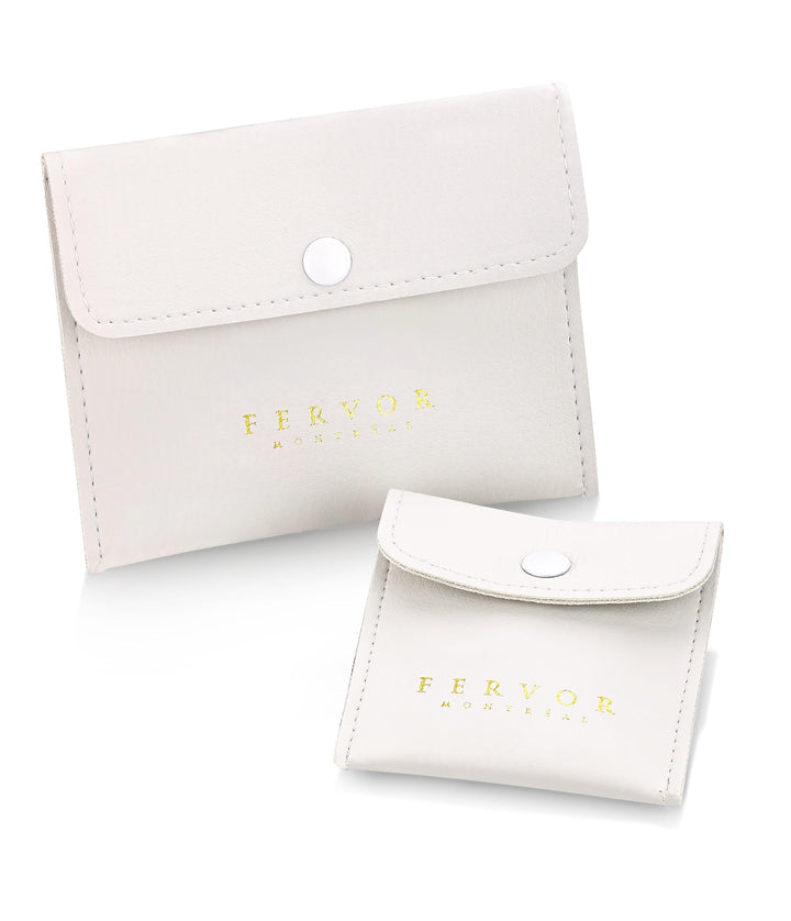 Fervor Montréal Bague lettre cz en argent 925 plaqué rhodium