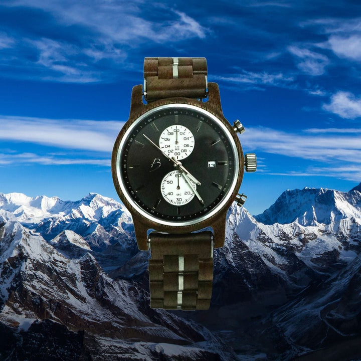 Mathieu Blanchard Montres Noyer Montre Arnold en bois de noyer