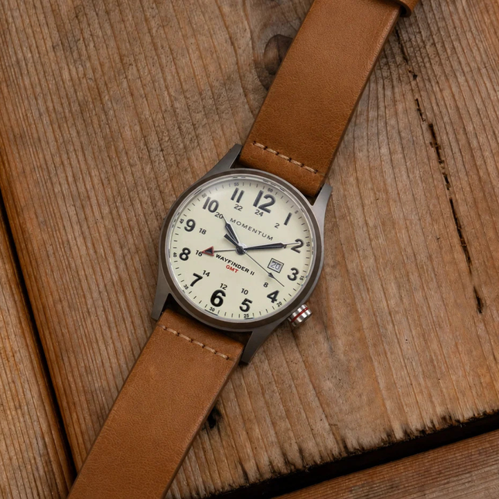 Montre Momentum Wayfinder II GMT- Blanc 40mm