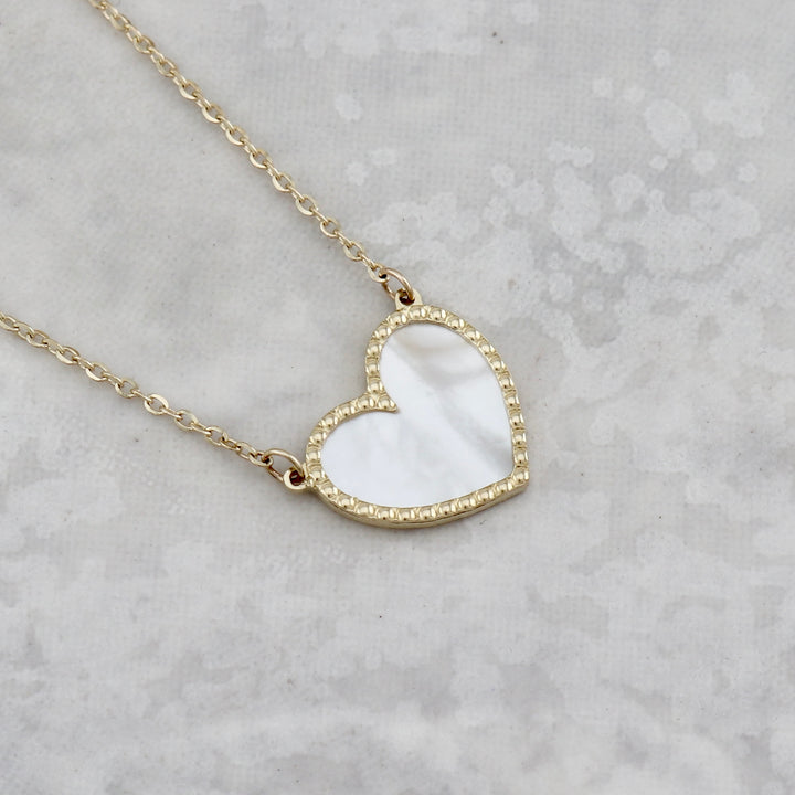 Heart 10K Gold and Mother Of Pearl Necklace