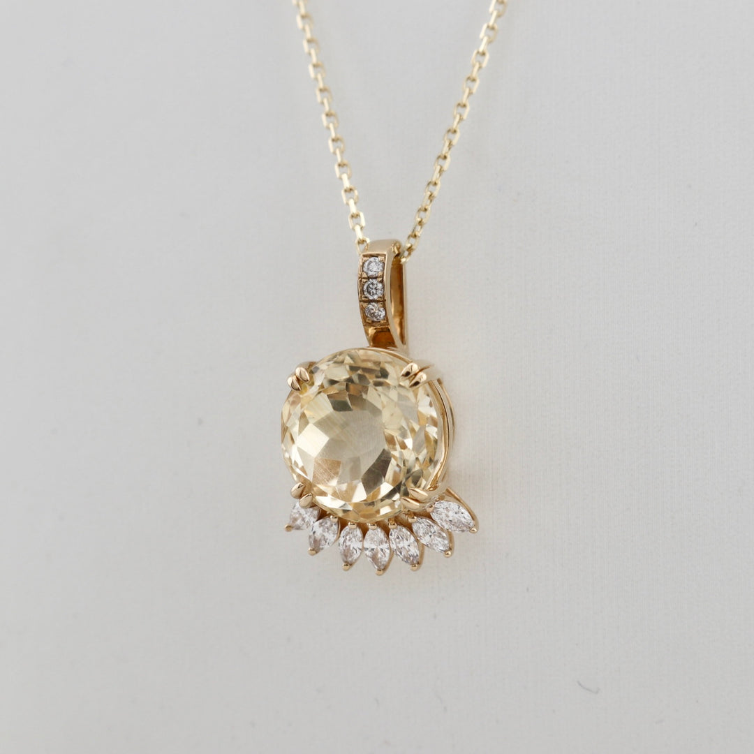 Rayons 14K Gold, Diamonds and Citrine Necklace