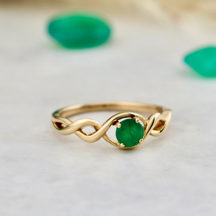 Twist 10K Gold and Emerald Ring