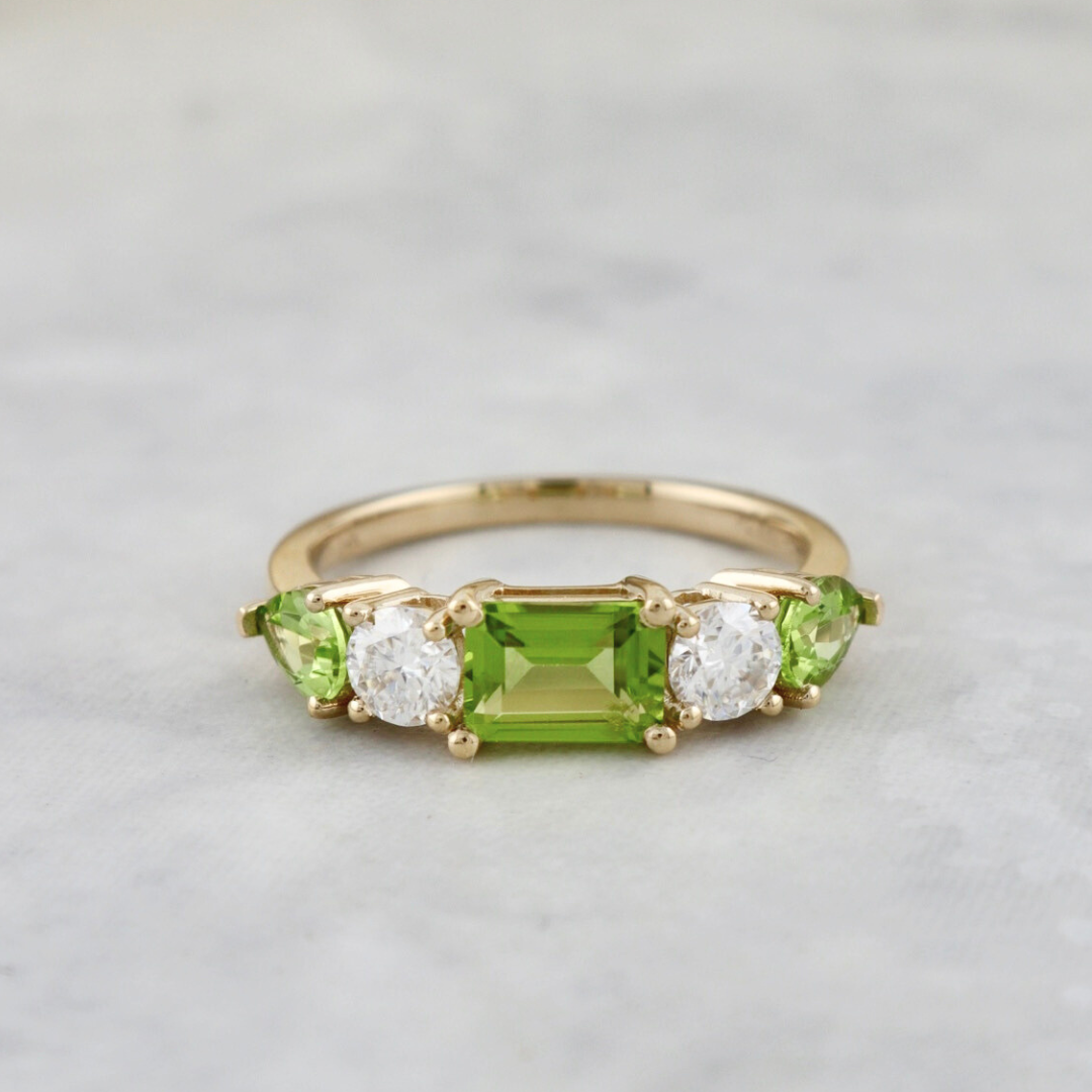 Bague en or 14K - 18K, péridots et diamants