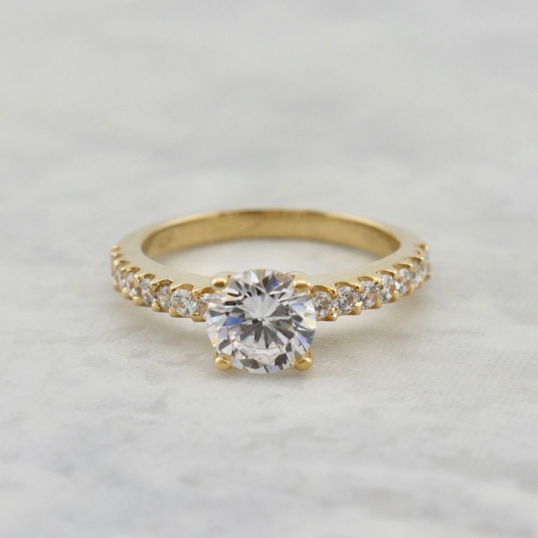 Solitaire 10K Gold Ring