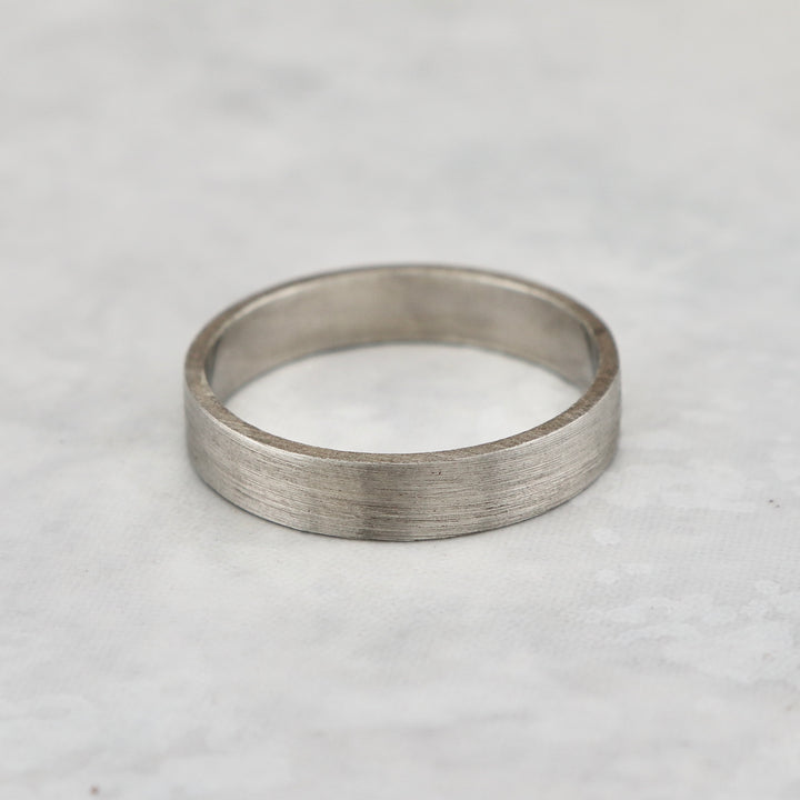 Bague jonc Le massif en argent sterling