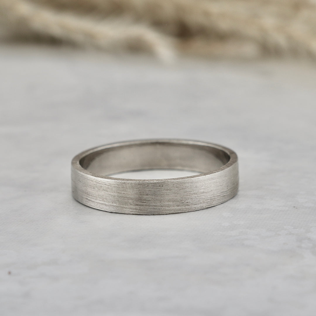 Bague jonc Le massif en argent sterling