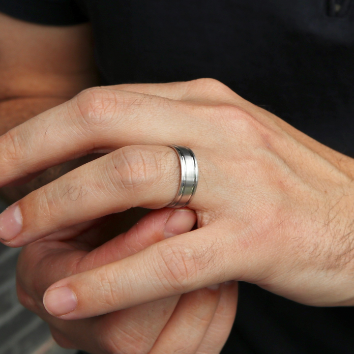 Bague jonc en or blanc 10K
