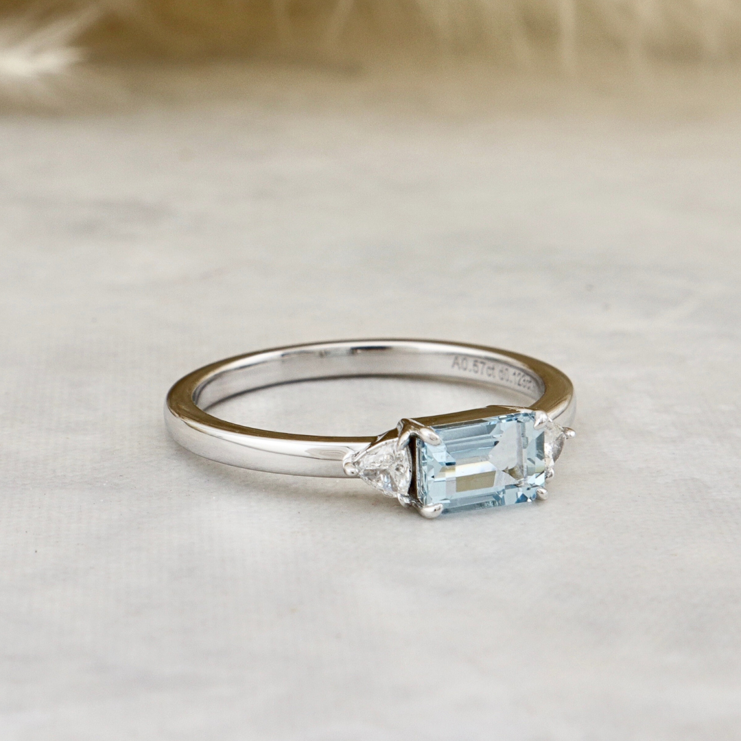 Prisme 14K Gold, Aquamarine and Diamonds Ring