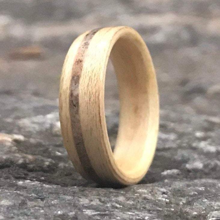 Bague en bois personnalisée