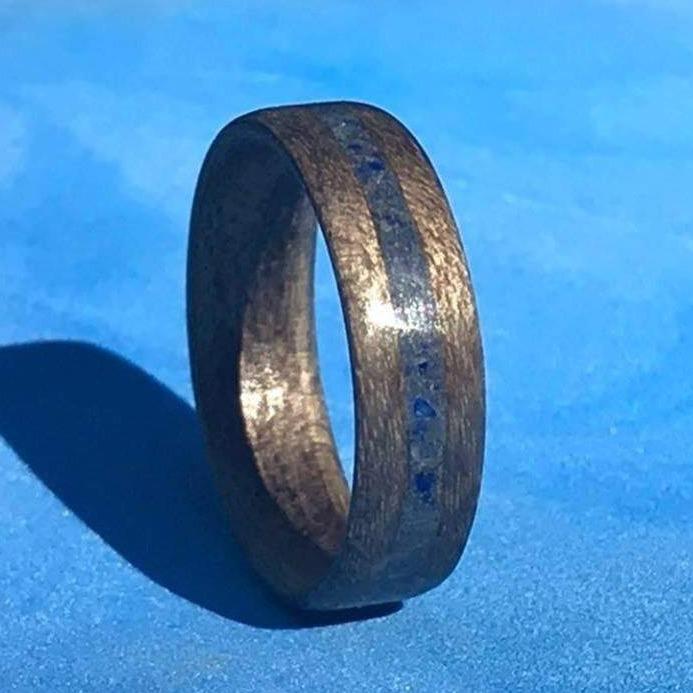 Bague en bois personnalisée