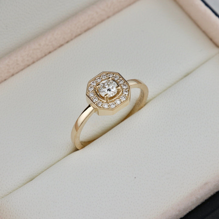 Mathieu Blanchard Bagues Bague Art Deco en or 18K et diamants