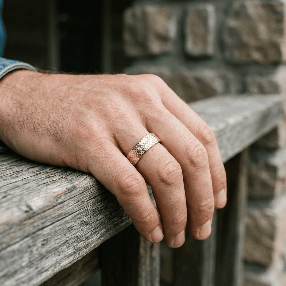 Bague Boreas Mathieu Blanchard Bagues Jonc 6mm en or 10K ou argent sterling unisexe | Mathieu Blanchard Joaillerie Mathieu Blanchard Joaillerie