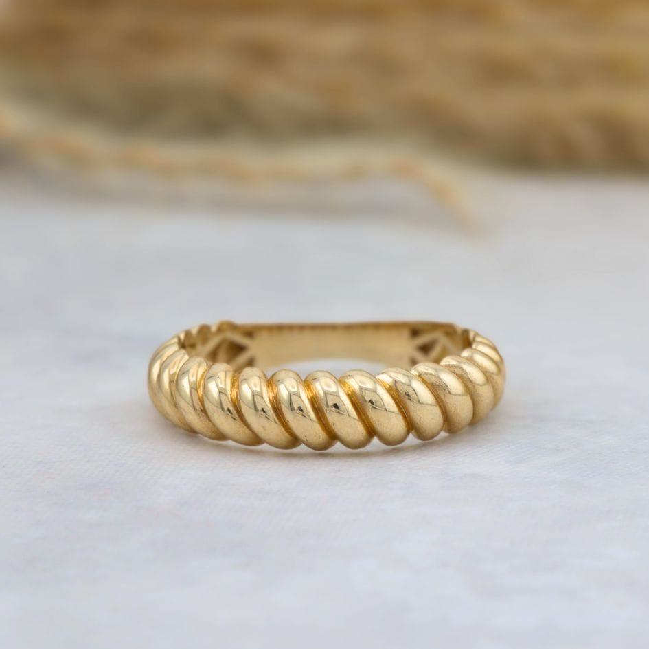 Bague Croissant en or jaune 10K - Bagues Bague Croissant en or jaune 10K | Minimaliste | Mathieu Blanchard Mathieu Blanchard Joaillerie
