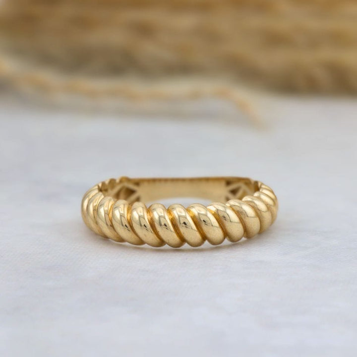 Bague Croissant en or jaune 10K - Bagues Bague Croissant en or jaune 10K | Minimaliste | Mathieu Blanchard Mathieu Blanchard Joaillerie