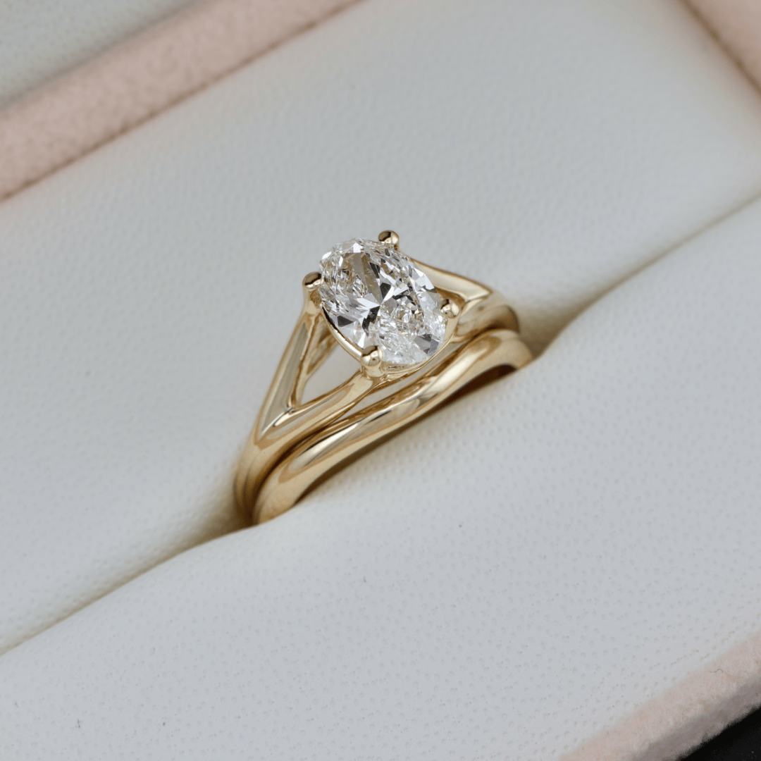 Bague Diamant ovale 1ct Mathieu Blanchard Bagues Bague de fiançailles sur mesure — Centrale 1ct | Mathieu Blanchard Mathieu Blanchard Joaillerie