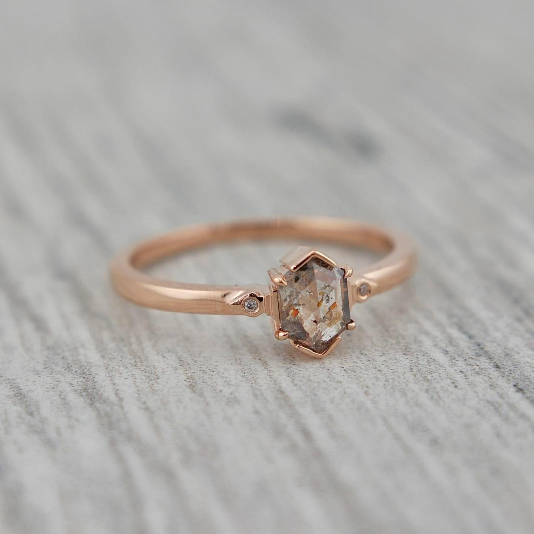 Bague diamant sel &amp; poivre Mathieu Blanchard Bagues Bague diamant sel &amp; poivre Mathieu Blanchard Joaillerie