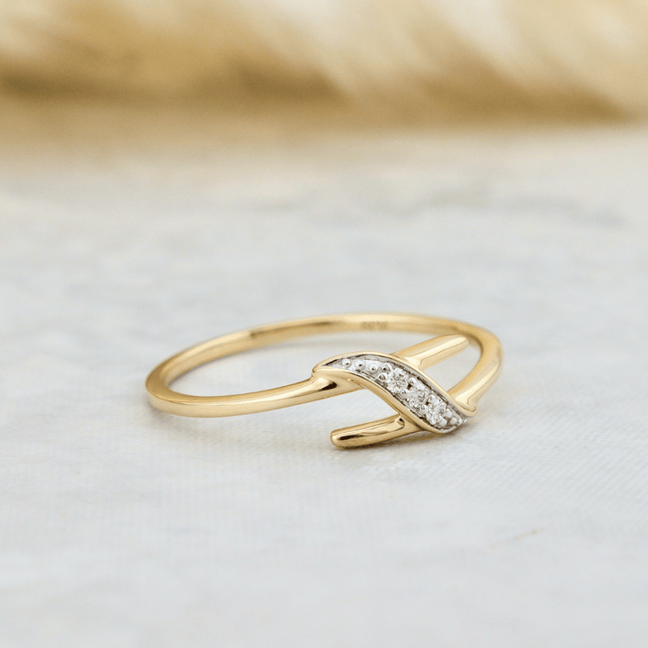 Bague diamants - Bagues Bague minimaliste en or 10K et diamants | Mathieu Blanchard Mathieu Blanchard Joaillerie