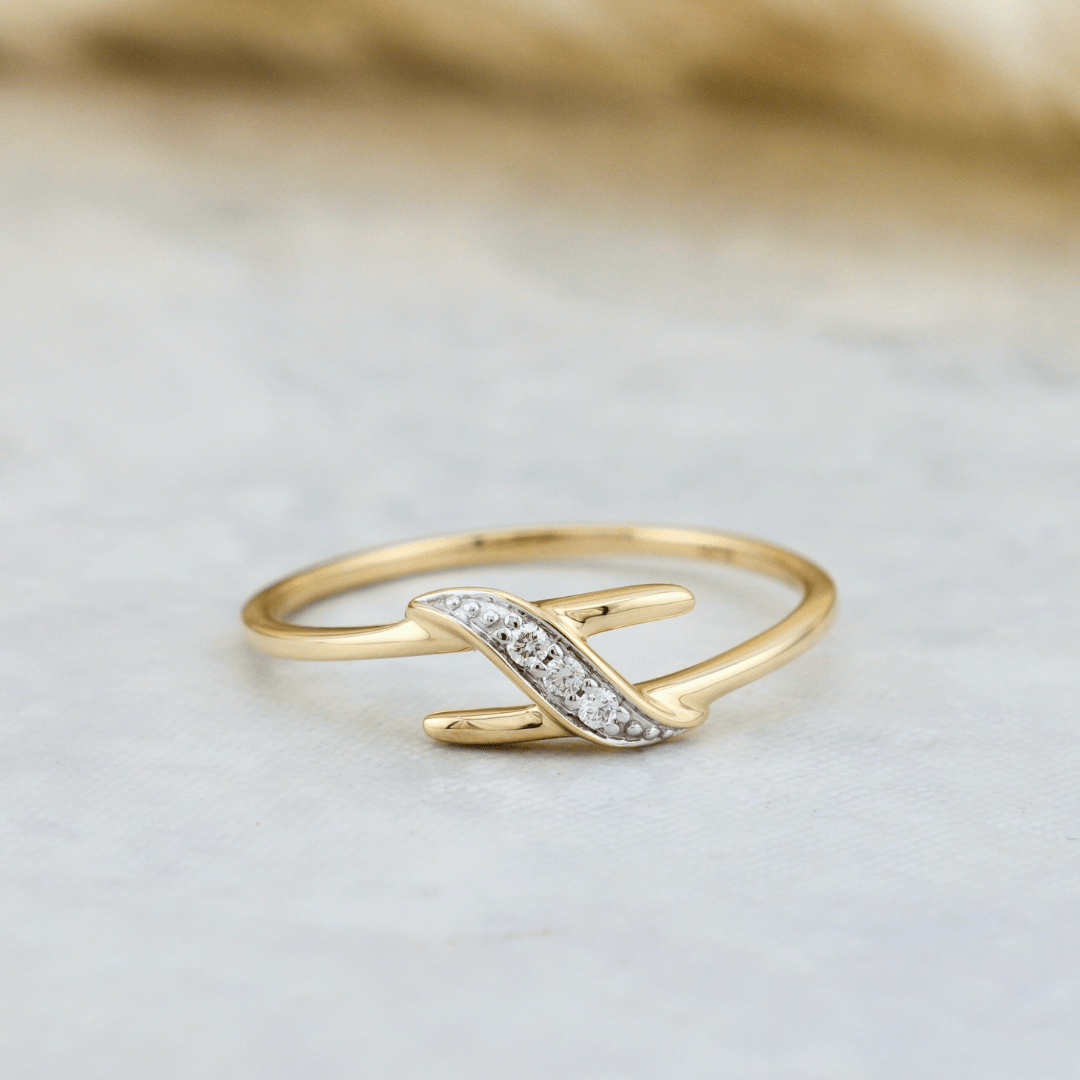 Bague diamants - Bagues Bague minimaliste en or 10K et diamants | Mathieu Blanchard Mathieu Blanchard Joaillerie
