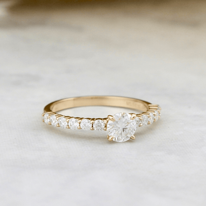 Bague Éclat Moissanites 0.5 ct + 0.42 ctw Mathieu Blanchard Bagues Bague de fiançaille Moissanites 0.5 ct + 0.42 ctw | Mathieu Blanchard Mathieu Blanchard Joaillerie