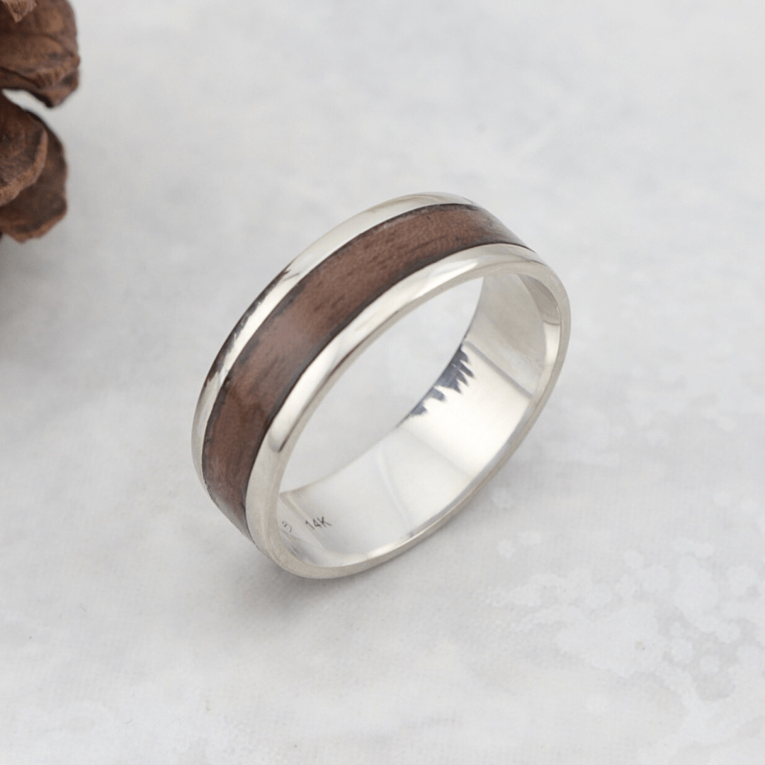 Mathieu Blanchard Bagues Bague en bois et argent sterling ou or 14K - 18K personnalisée