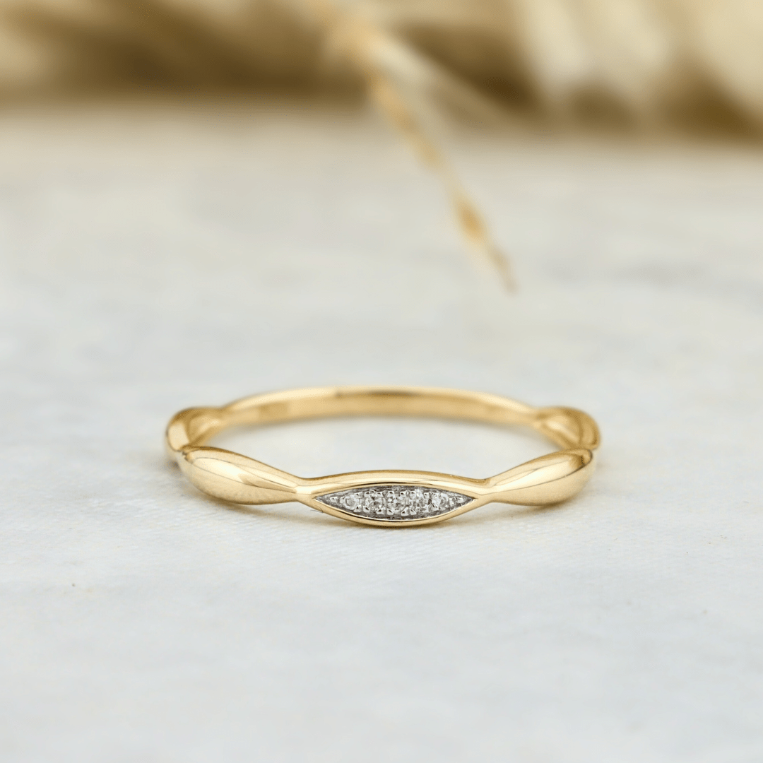 - Bagues Bague en or 10K et diamants