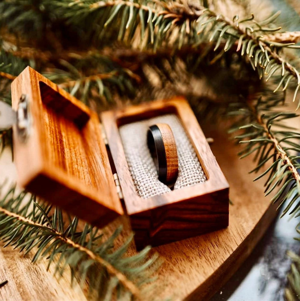 Roadtripmadewood Bagues Bague en tungstène et bois de whisky