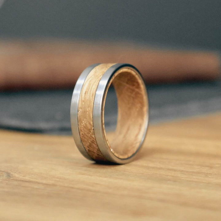 Roadtripmadewood Bagues Bague en tungstène et bois de whisky