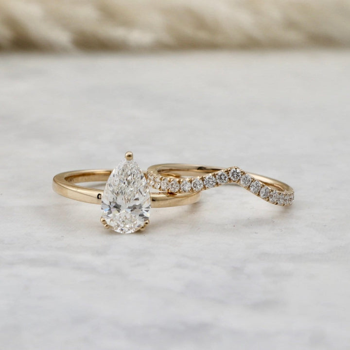 Bague ensemble d’alliances diamants poire Mathieu Blanchard Bagues Alliance diamant 1,53ct et jonc contour sur mesure | Mathieu Blanchard Mathieu Blanchard Joaillerie