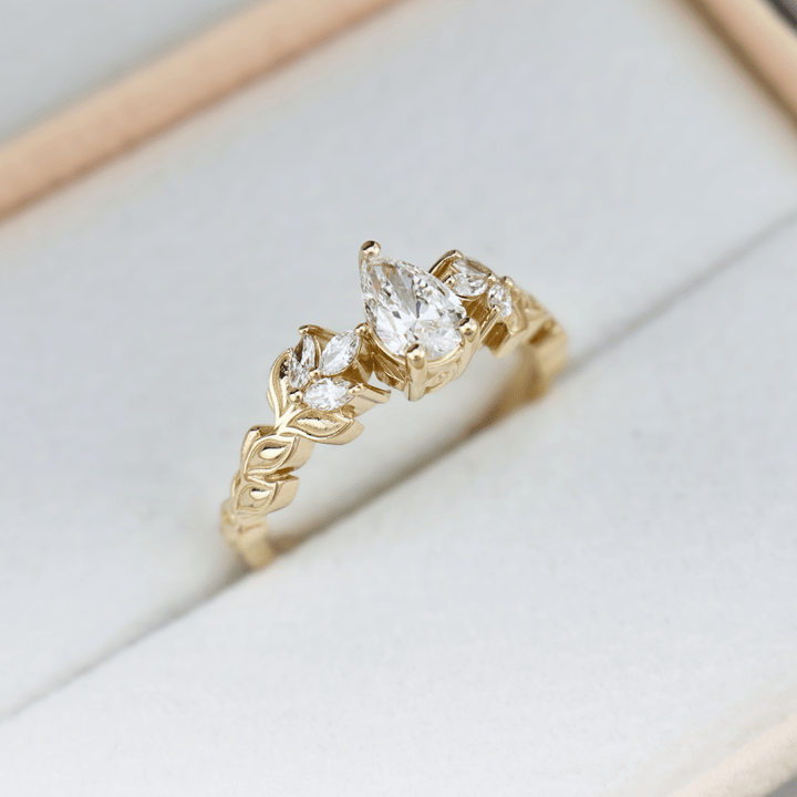 Mathieu Blanchard Bagues Bague Florale en or 14K -18K ou platine et diamants