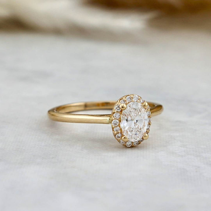 Mathieu Blanchard Bagues Bague Halo Oval en or 14K - 18K et diamants 0,6 ctw