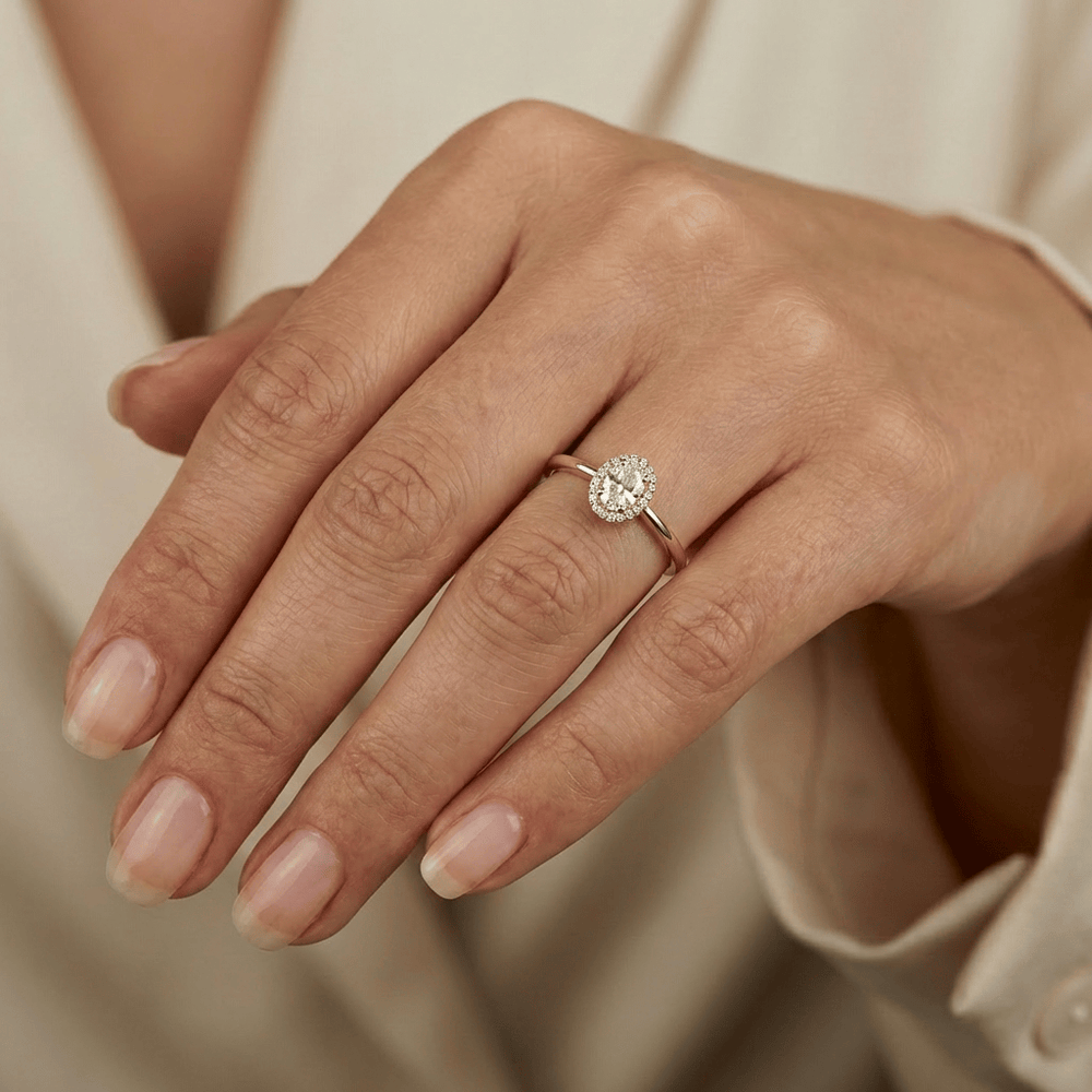 Mathieu Blanchard Bagues Bague Halo Oval en or 14K - 18K ou platine et diamants 0,6 ctw