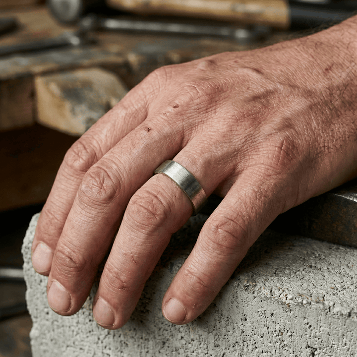 Mathieu Blanchard Bagues Bague jonc Le massif en argent sterling